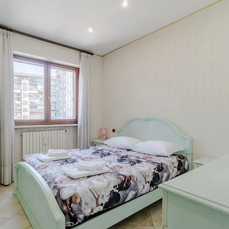 Apartment Guesthost - Stylish Retro X6 In Turin