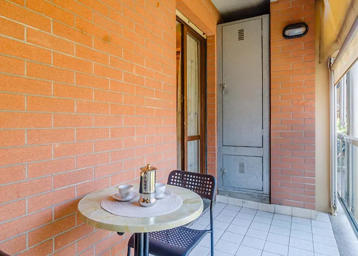 Guesthost - Stylish Retro X6 In Apartament
